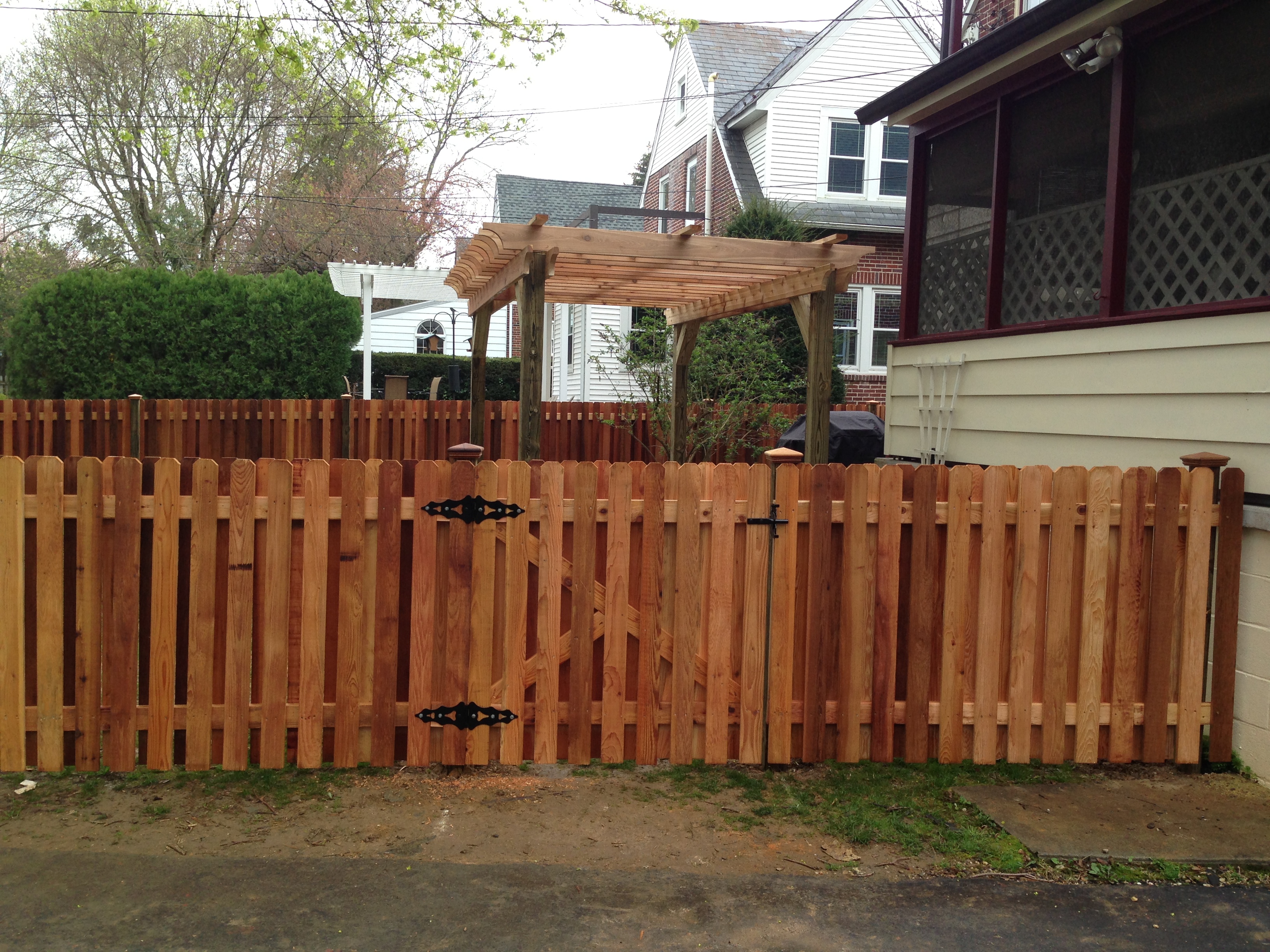 4ft Cedar Shadowbox with Pergola | AKA The Fence Company